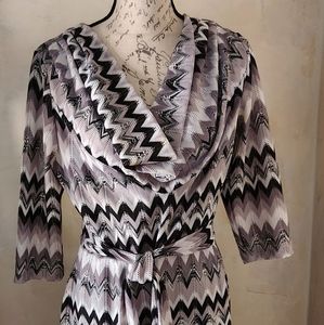 Ellen Tracy Zig Zag Cowl Neck Women's Dress Size 12.